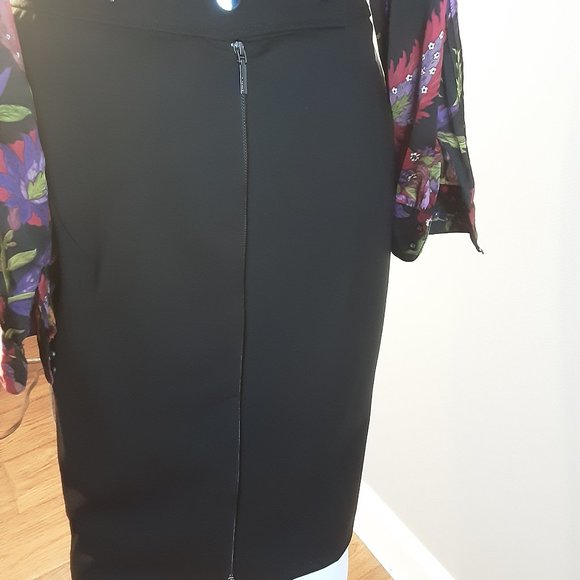 NWT BLACK SKIRT by TAHARI - Picture 8 of 12